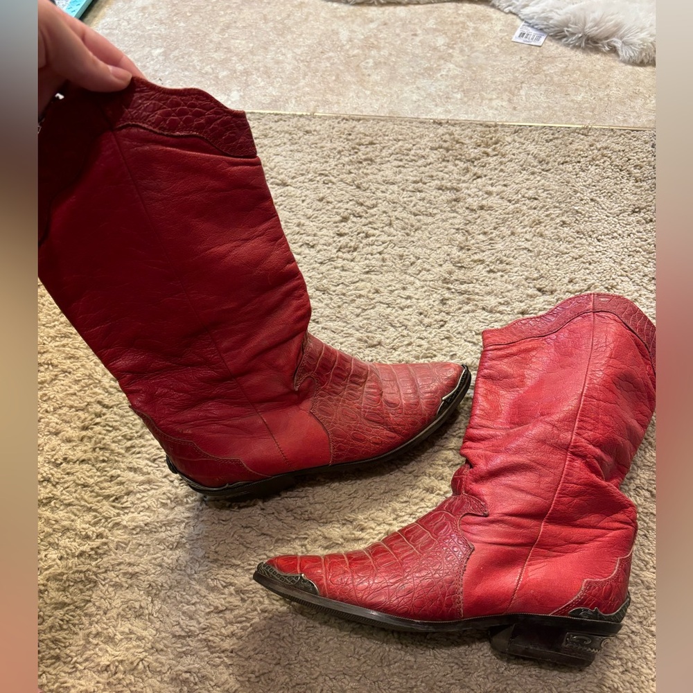 Vintage red Zodiac cowboy boots